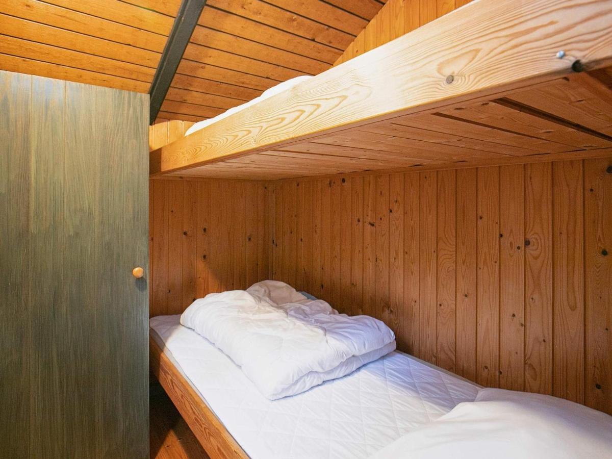 6 Person Holiday Home In L Kken Лёккен Экстерьер фото