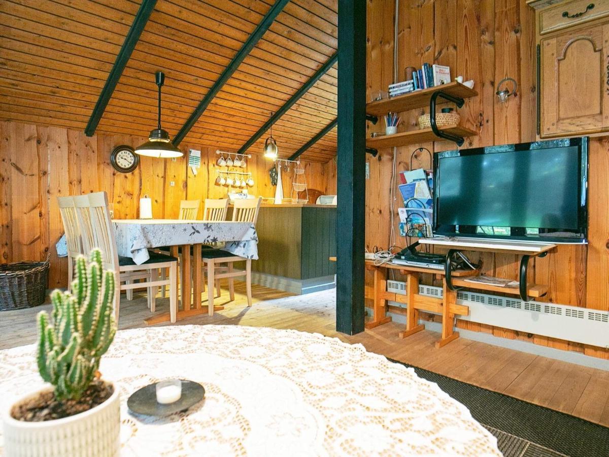 6 Person Holiday Home In L Kken Лёккен Экстерьер фото